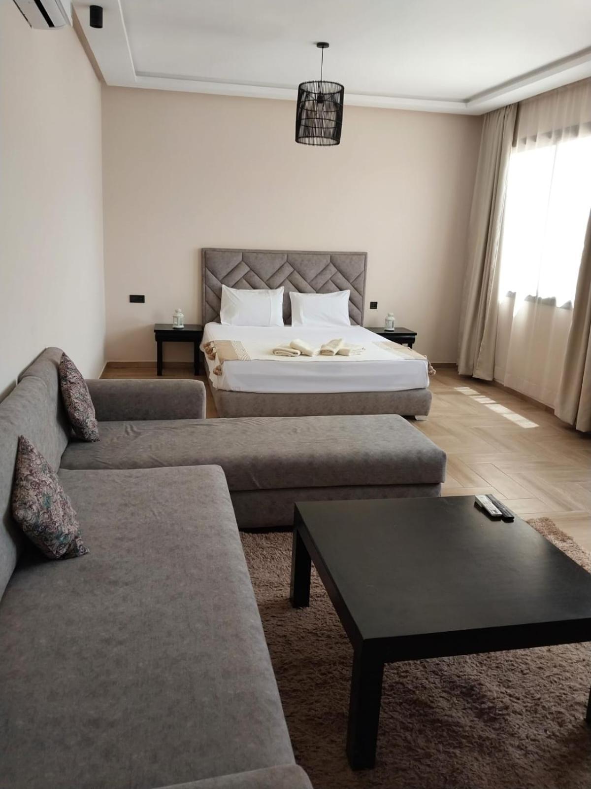 Rimaliz House Hotel อมิซมิซ ภายนอก รูปภาพ